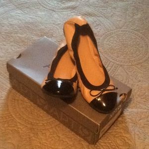 Apt Nine Ballet flat